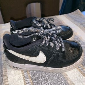 Boys Force 1 Nike's